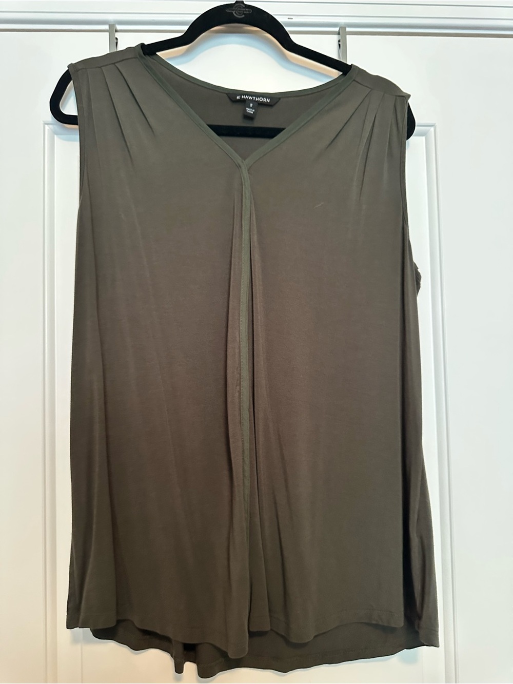41 Hawthorn Olive Green V-Neck Pleated Sleeveless Tank